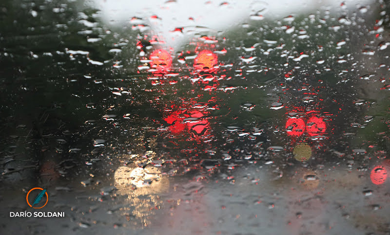 Rosario y la región, bajo alerta amarillo por tormentas: ¿se viene una tarde pasada por agua?