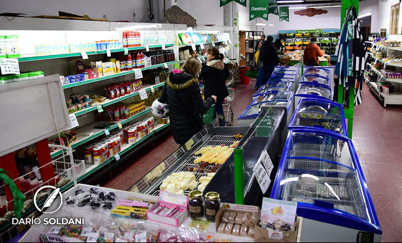 Derrumbe consolidado: las ventas en los supermercados santafesinos se desplomaron por octavo mes consecutivo