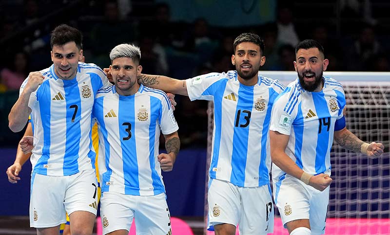 Argentina goleó 6 a 1 a Kazajistán y se instaló en semifinales del Mundial de Futsal