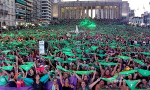 Movimiento de mujeres: resistir los embates de un gobierno misógino