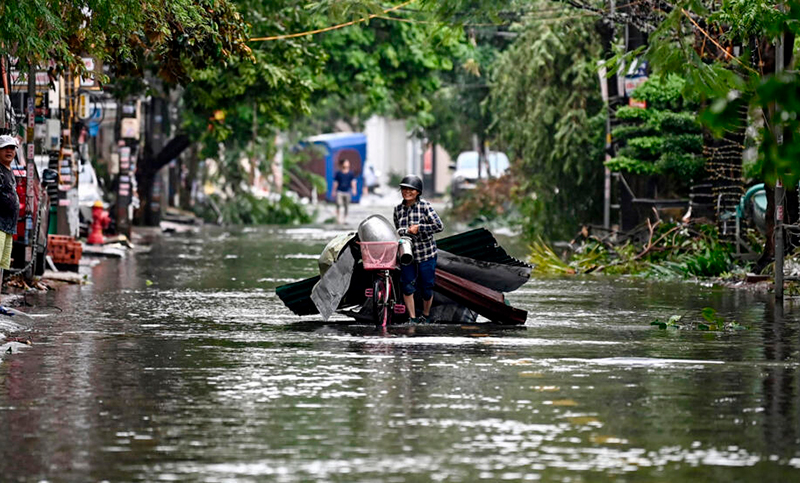 El supertifón Yagi ya dejó al menos 22 muertos y millones de evacuados en Asia