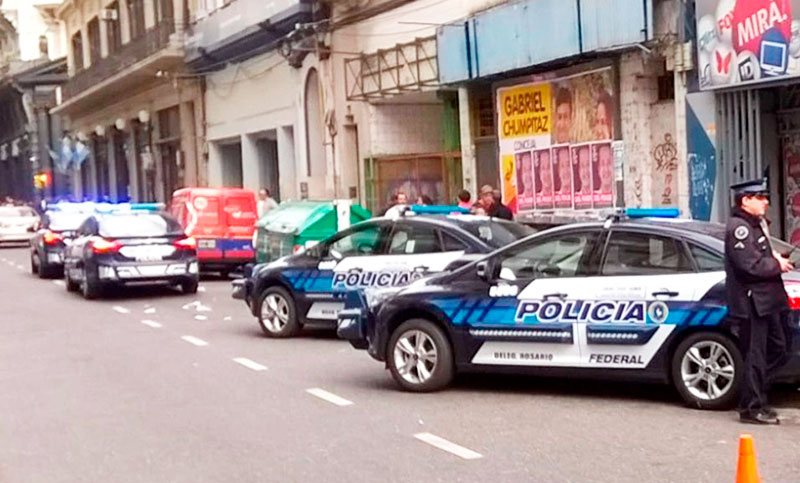 Malestar en la Policía Federal en Rosario: están mal pagas, hacinadas y maltratadas