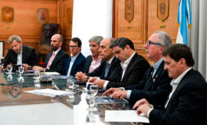 Reunión con gobernadores en la Rosada: aunque se habla de malestar entre mandatarios, el Gobierno asegura que hubo «buen clima»