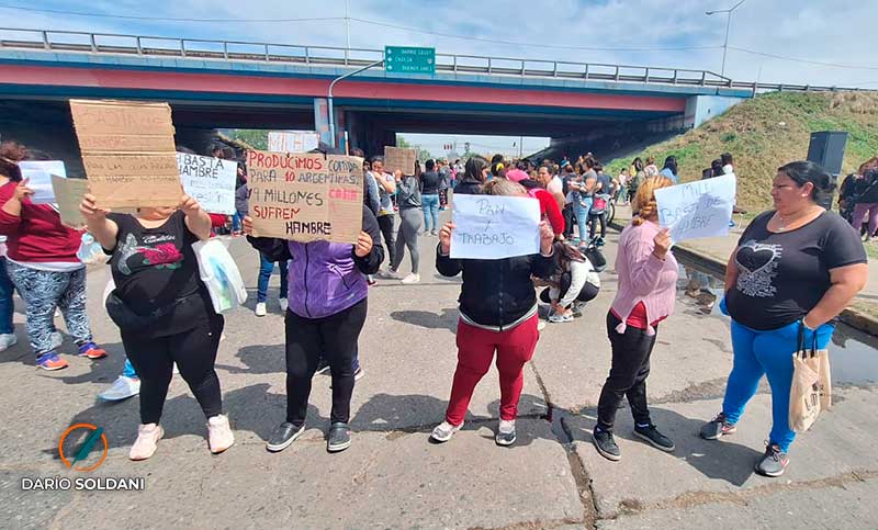 Organizaciones protestaron en diferentes zonas de Rosario para rechazar el “brutal ajuste en alimentos”