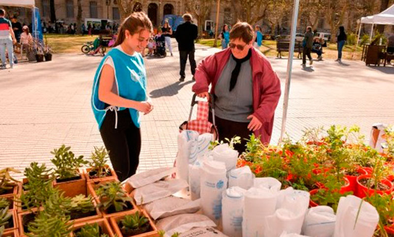 Canje de Reciclables llega a plaza 25 de Mayo