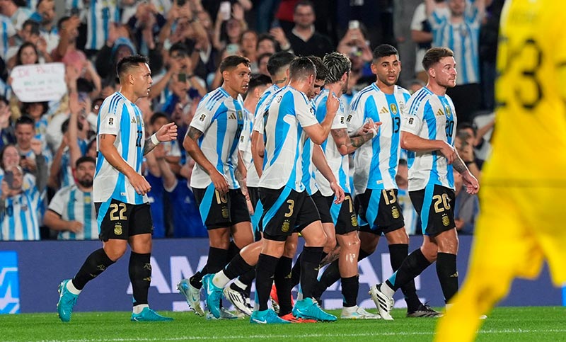 Argentina sigue primera en el ranking Fifa