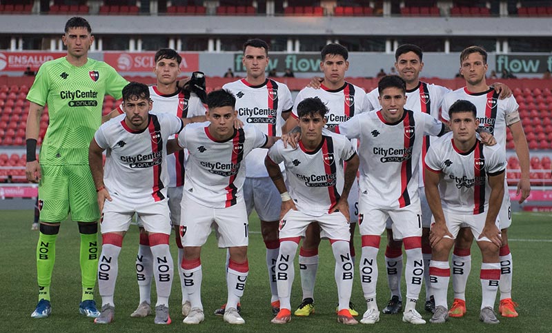 Newell’s igualó con Independiente y sigue puntero en Reserva