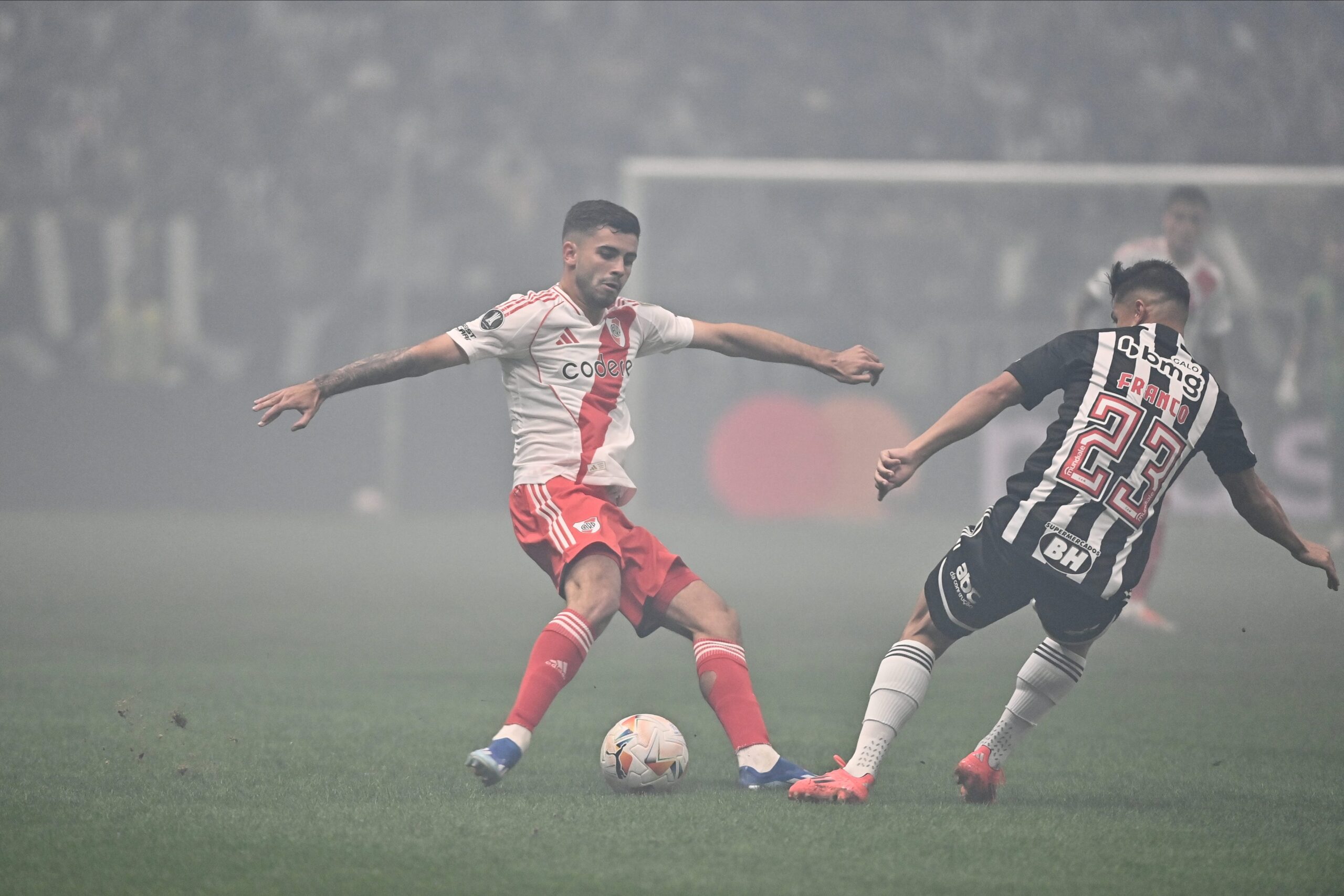 River cayó por goleada ante Atlético Mineiro y se complicó su pase a la final