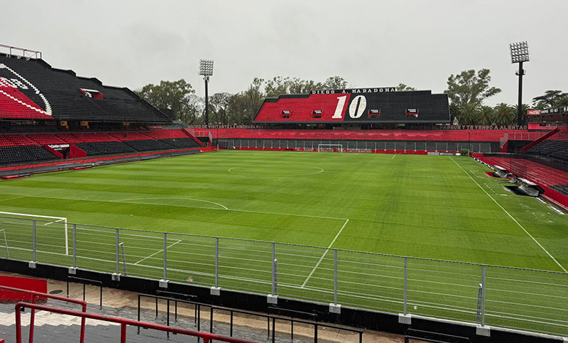 A pesar de la lluvia, Boca enfrenta al Lobo por la Copa Argentina en el Coloso