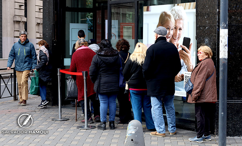 Comienza el pago a jubilados y pensionados: ¿cuánto cobran los que perciben la mínima?