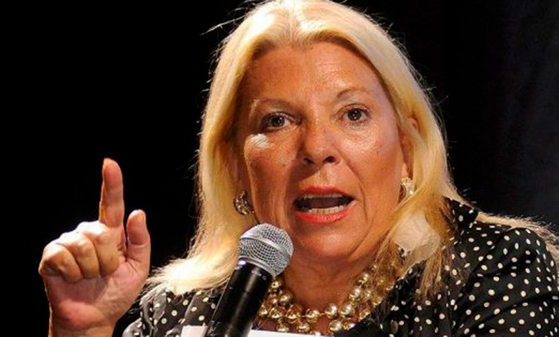 Carrió, sobre Milei: «Habla de la libertad y él no es libre»