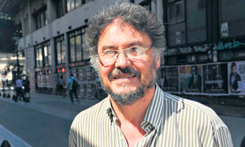 «Ante la resignación colonial, hay que empezar de nuevo», afirmó Guillermo Robledo