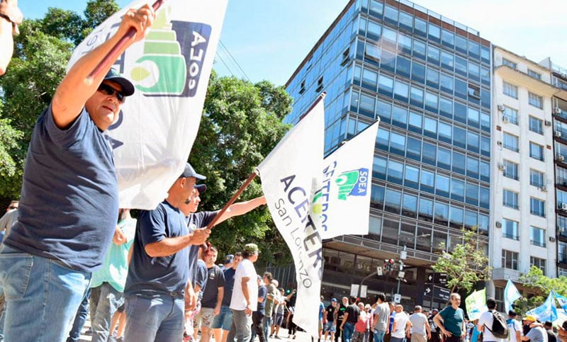 El Sindicato de Aceiteros de San Lorenzo cuestionó la “criminalización de la protesta en Santa Fe”