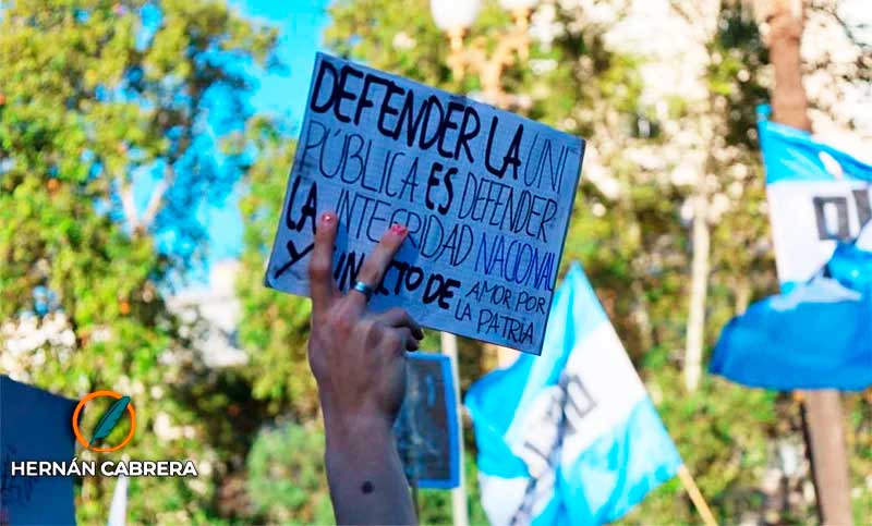 Docentes y estudiantes de la UNR inician nueva semana de lucha contra el veto a la Ley de Financiamiento Universitario