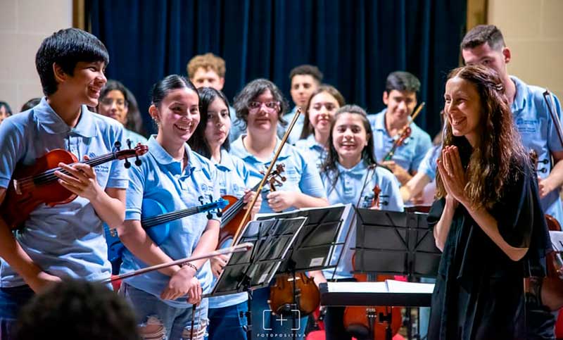 El Efecto: Derna Isla y la fuerza de las escuelas orquesta en barrios populares