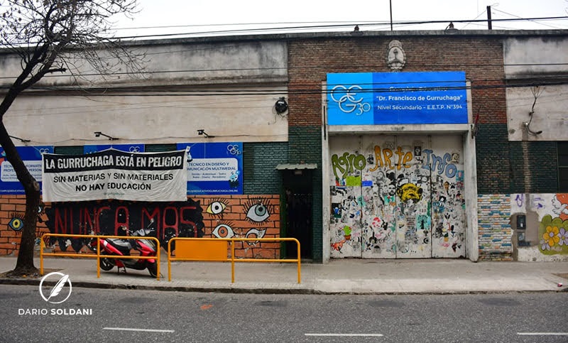 Alarma en la comunidad educativa de la escuela Gurruchaga: la Policía identifica a alumnos