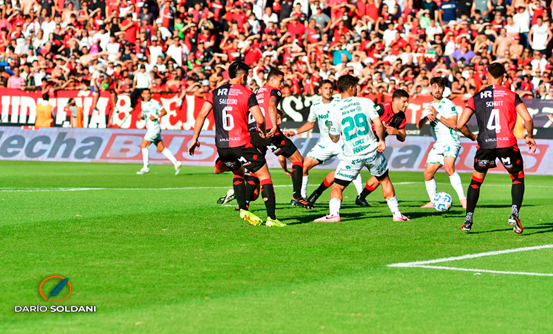 Newell’s tuvo una actuación deslucida y empató 1 a 1 con Sarmiento en el Coloso