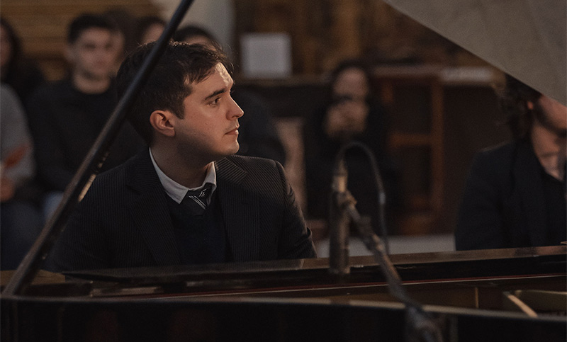 El pianista Laureano Bruno interpretará obras de Chopin en el ECU