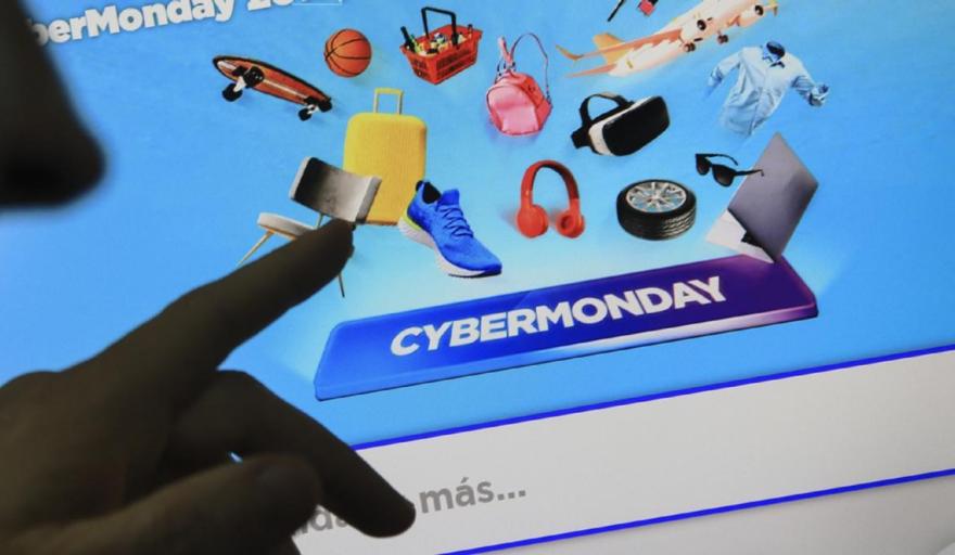 Cyber Monday:  los descuentos y la financiación impulsan a ventas récord el último día