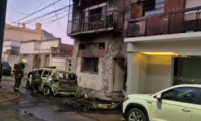 Al menos seis heridos tras la explosión de dos autos en Buenos Aires: ¿qué la ocasionó?